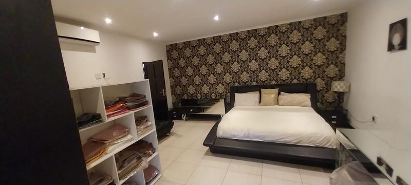 8 Bedroom Property for Sale in Kensington Gauteng