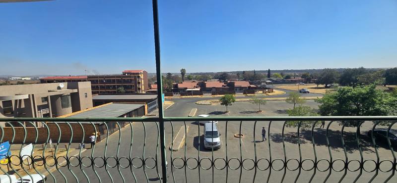 To Let 2 Bedroom Property for Rent in Elspark Ext 4 Gauteng