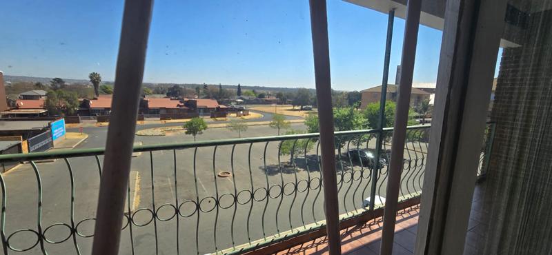 To Let 2 Bedroom Property for Rent in Elspark Ext 4 Gauteng