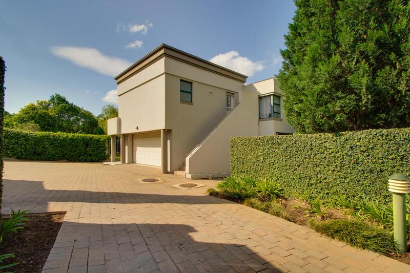 To Let 5 Bedroom Property for Rent in Dainfern Golf Estate Gauteng