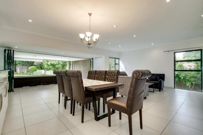 To Let 5 Bedroom Property for Rent in Dainfern Golf Estate Gauteng