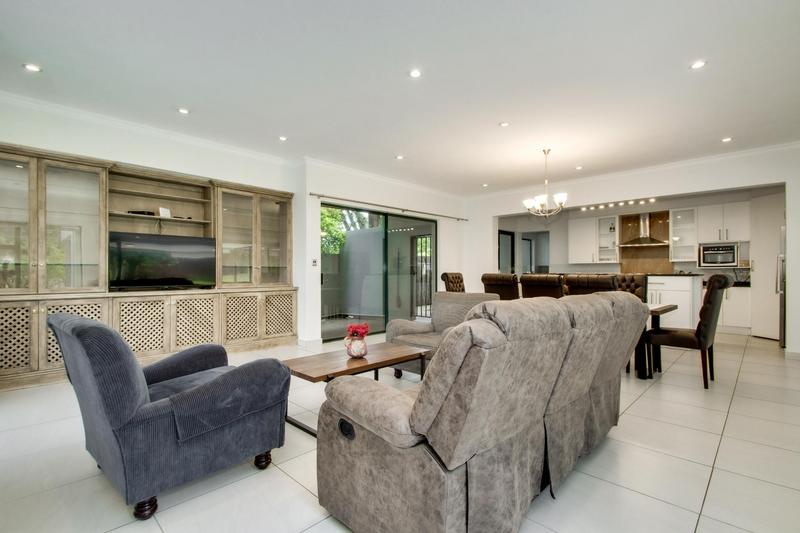 To Let 5 Bedroom Property for Rent in Dainfern Golf Estate Gauteng