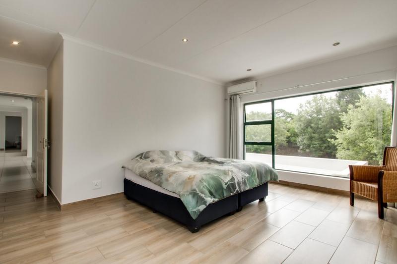 To Let 5 Bedroom Property for Rent in Dainfern Golf Estate Gauteng