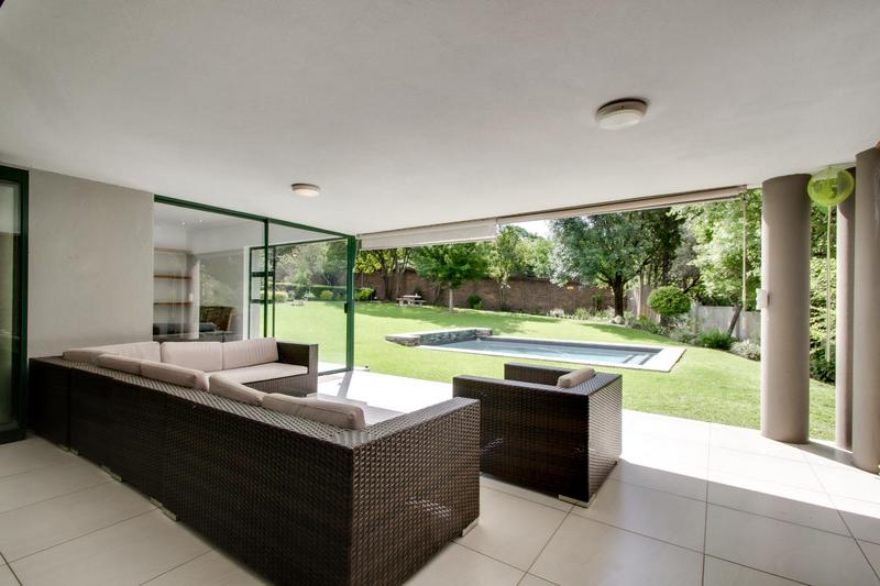 To Let 5 Bedroom Property for Rent in Dainfern Golf Estate Gauteng