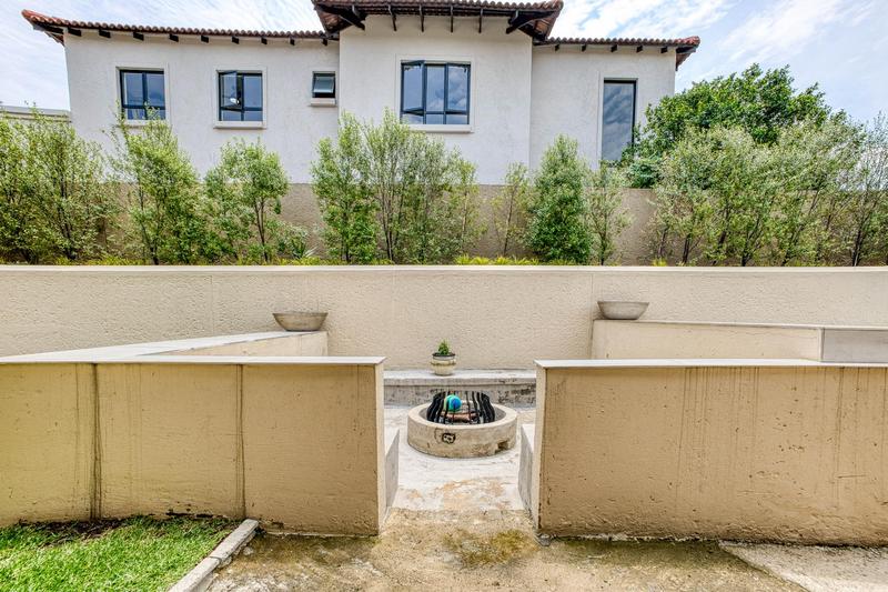 4 Bedroom Property for Sale in Dainfern Valley Gauteng