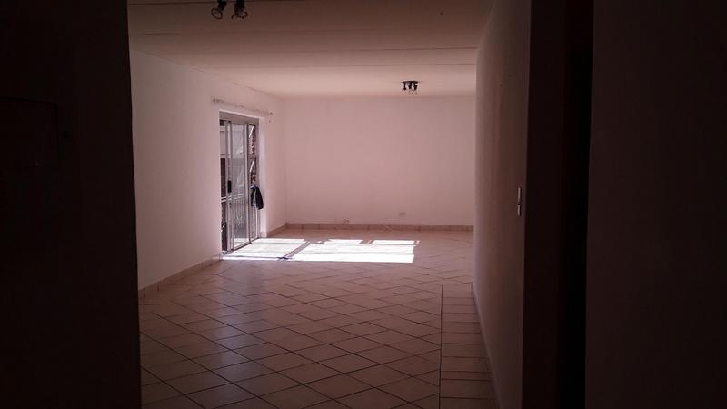 2 Bedroom Property for Sale in Amberfield Gauteng