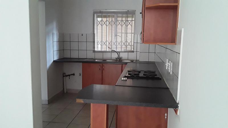 2 Bedroom Property for Sale in Amberfield Gauteng