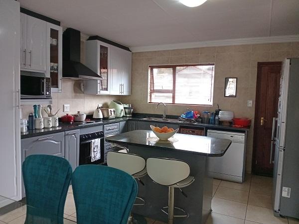3 Bedroom Property for Sale in Vanderbijlpark SW 5 Gauteng