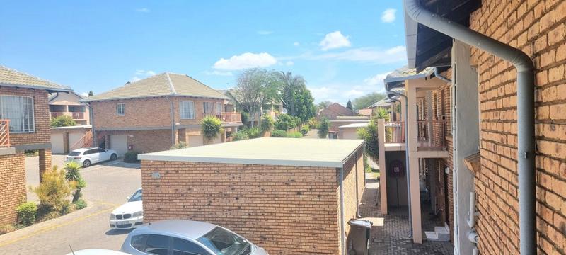 2 Bedroom Property for Sale in Amberfield Gauteng