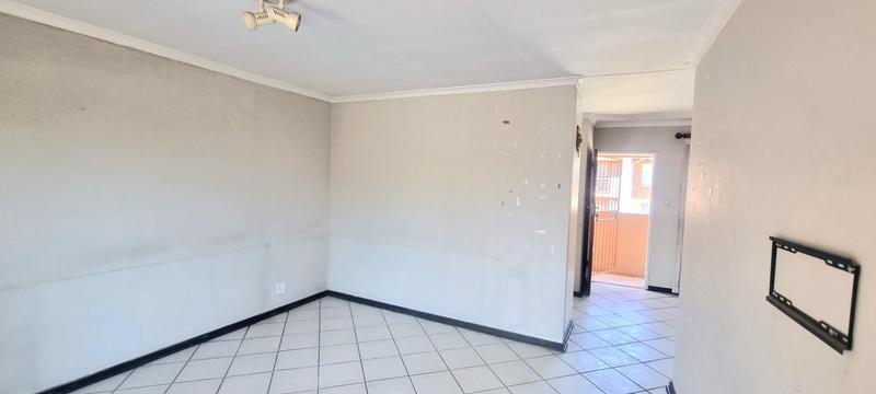 2 Bedroom Property for Sale in Amberfield Gauteng