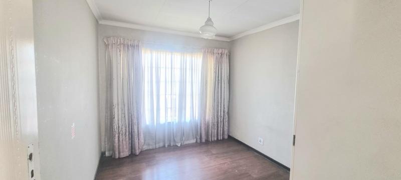 2 Bedroom Property for Sale in Amberfield Gauteng