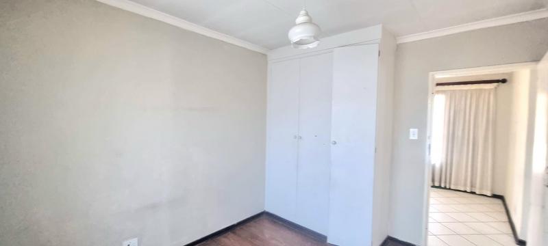 2 Bedroom Property for Sale in Amberfield Gauteng