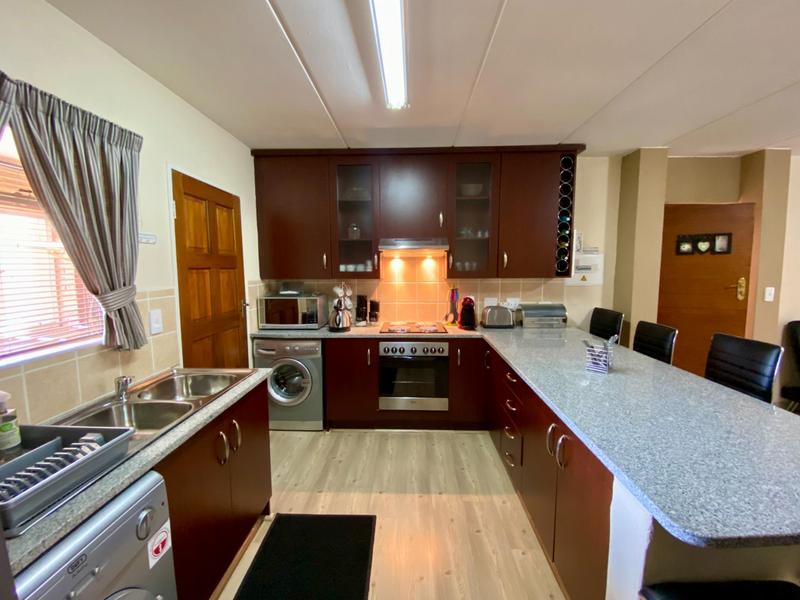 2 Bedroom Property for Sale in Sundowner Gauteng