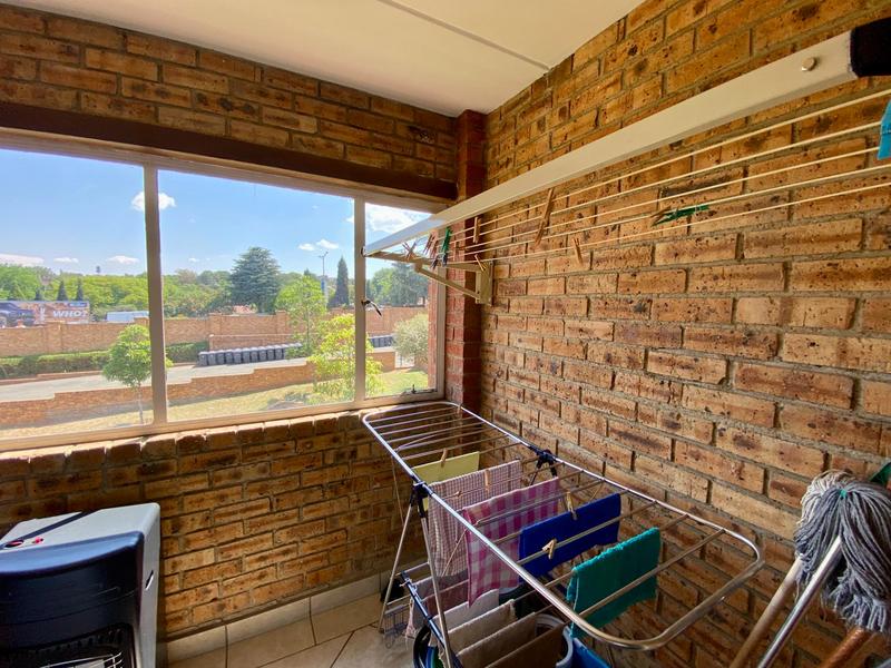 2 Bedroom Property for Sale in Sundowner Gauteng
