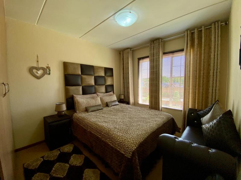 2 Bedroom Property for Sale in Sundowner Gauteng