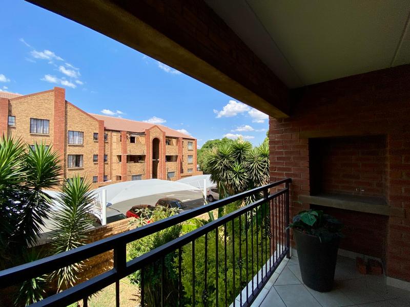 2 Bedroom Property for Sale in Sundowner Gauteng