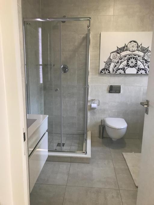 To Let 3 Bedroom Property for Rent in Waterfall Gauteng