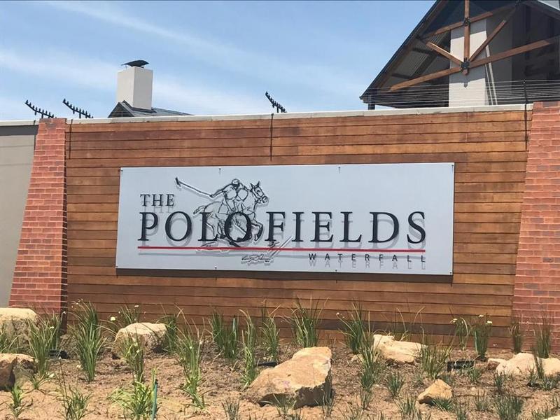 To Let 3 Bedroom Property for Rent in Waterfall Gauteng