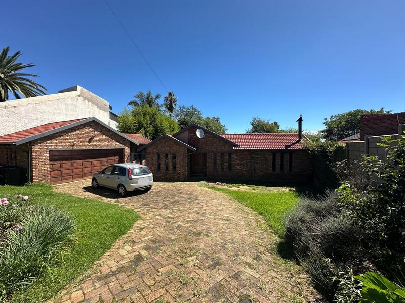 To Let 3 Bedroom Property for Rent in Radiokop Gauteng