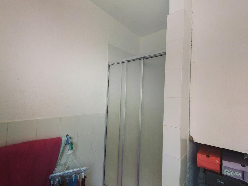 1 Bedroom Property for Sale in Westdene Gauteng