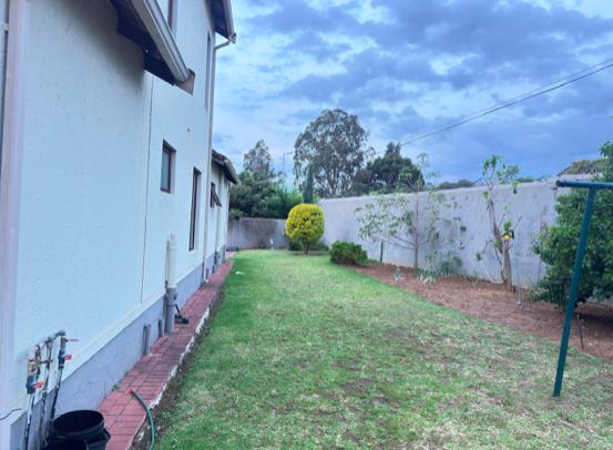 To Let 3 Bedroom Property for Rent in North Riding Gauteng