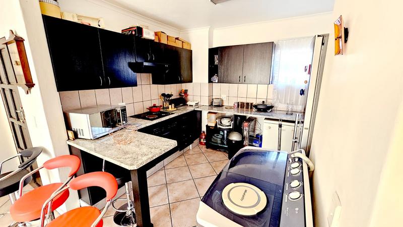 To Let 2 Bedroom Property for Rent in Ravensklip Gauteng