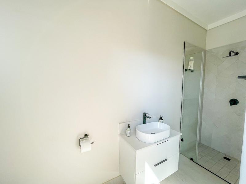 5 Bedroom Property for Sale in Midstream Estate Gauteng