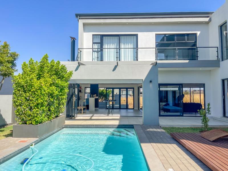 5 Bedroom Property for Sale in Midstream Estate Gauteng