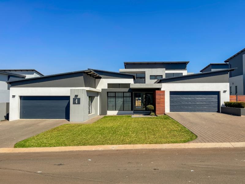 5 Bedroom Property for Sale in Midstream Estate Gauteng