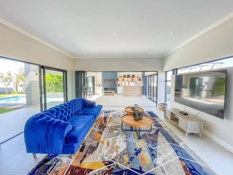 5 Bedroom Property for Sale in Midstream Estate Gauteng