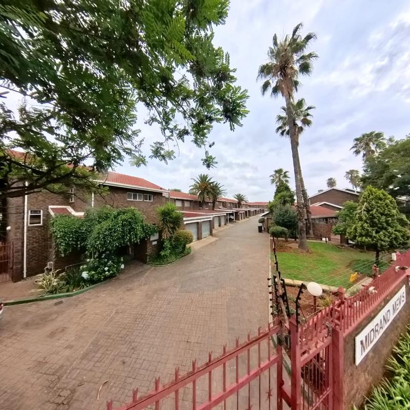 3 Bedroom Property for Sale in Clayville East Gauteng