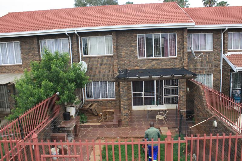 3 Bedroom Property for Sale in Clayville East Gauteng