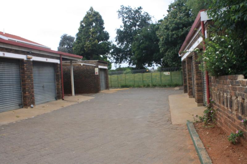 3 Bedroom Property for Sale in Clayville East Gauteng