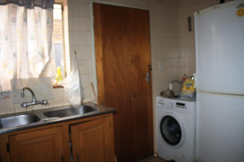 3 Bedroom Property for Sale in Clayville East Gauteng