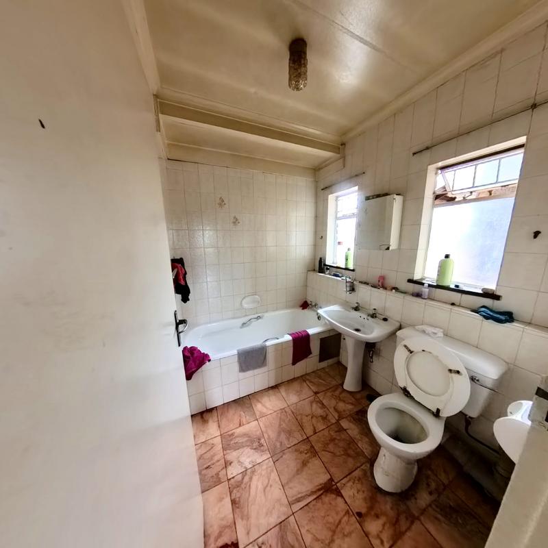 3 Bedroom Property for Sale in Clayville East Gauteng