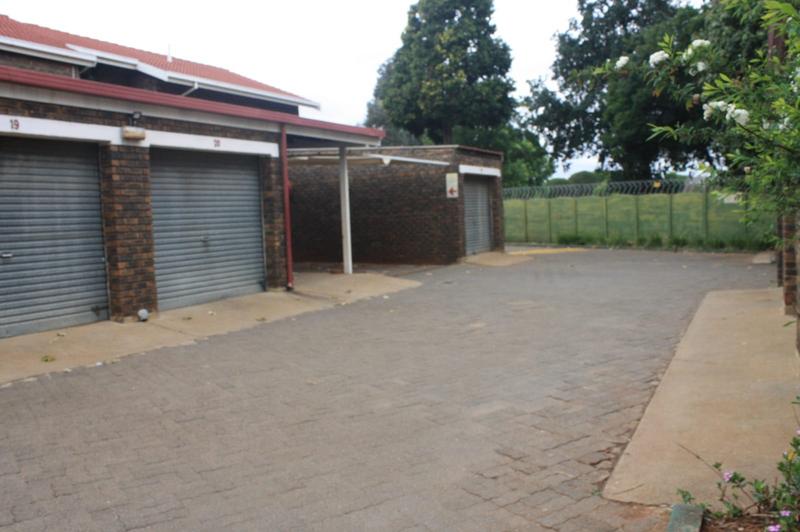 3 Bedroom Property for Sale in Clayville East Gauteng