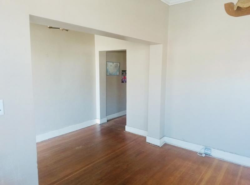1 Bedroom Property for Sale in Bezuidenhout Valley Gauteng