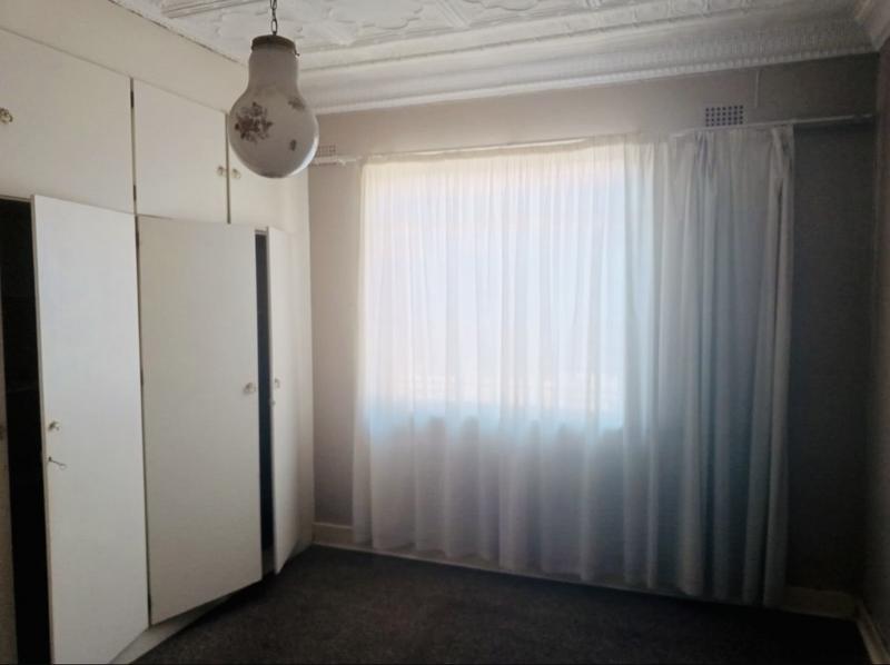 1 Bedroom Property for Sale in Bezuidenhout Valley Gauteng