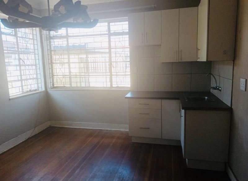 1 Bedroom Property for Sale in Bezuidenhout Valley Gauteng