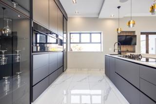 4 Bedroom Property for Sale in Eye of Africa Gauteng