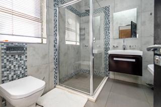 4 Bedroom Property for Sale in Eye of Africa Gauteng