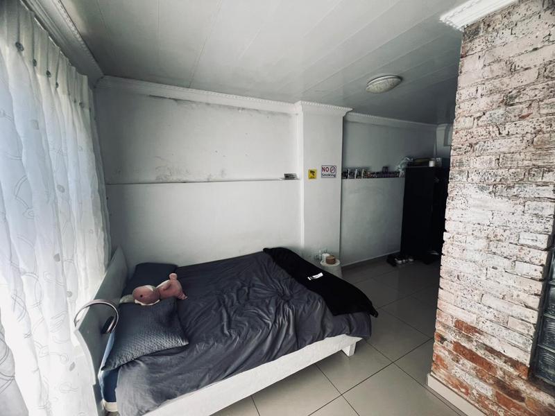 4 Bedroom Property for Sale in Bloubosrand Gauteng