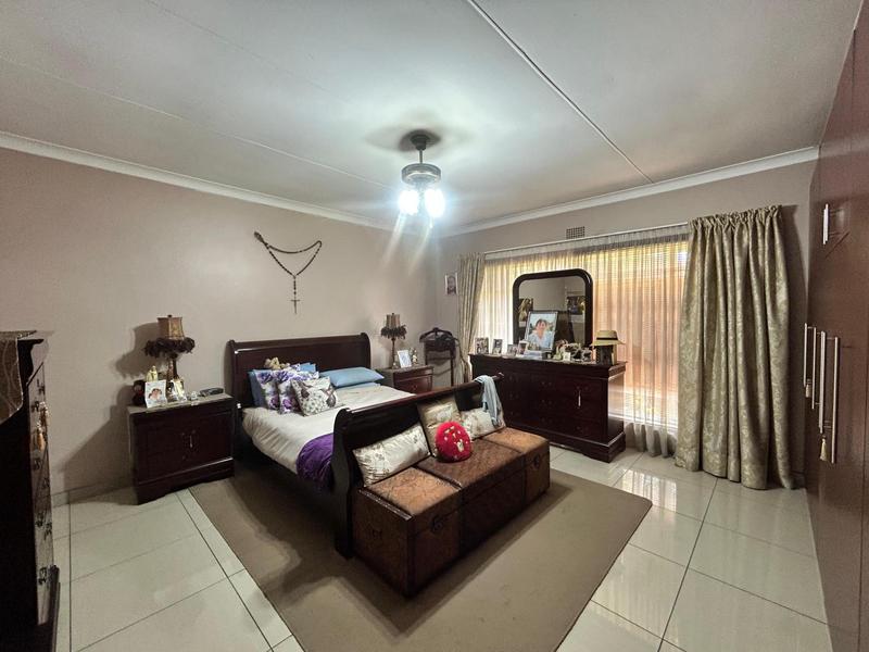 4 Bedroom Property for Sale in Springs Gauteng