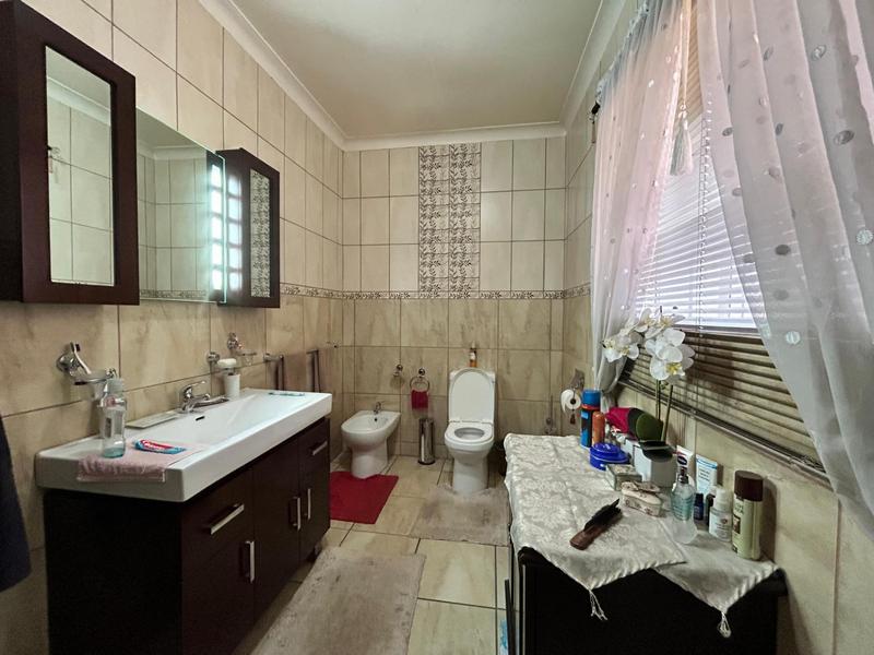 4 Bedroom Property for Sale in Springs Gauteng