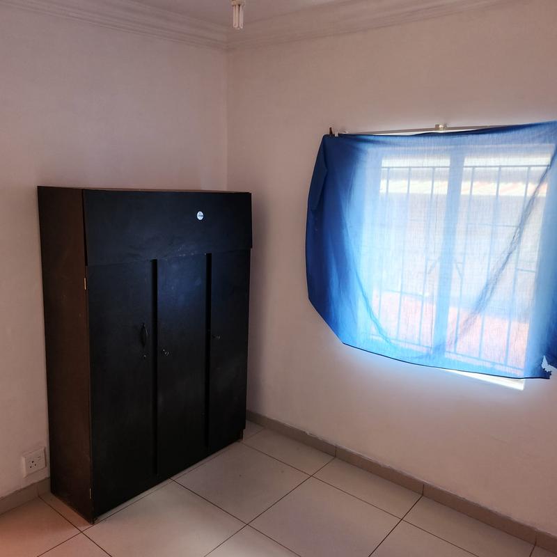 To Let 1 Bedroom Property for Rent in Laudium Gauteng