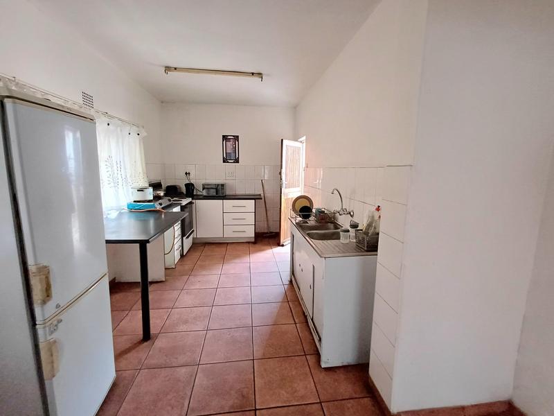 4 Bedroom Property for Sale in Laudium Gauteng