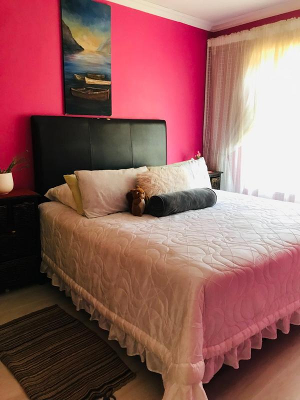 2 Bedroom Property for Sale in Sonneveld Gauteng