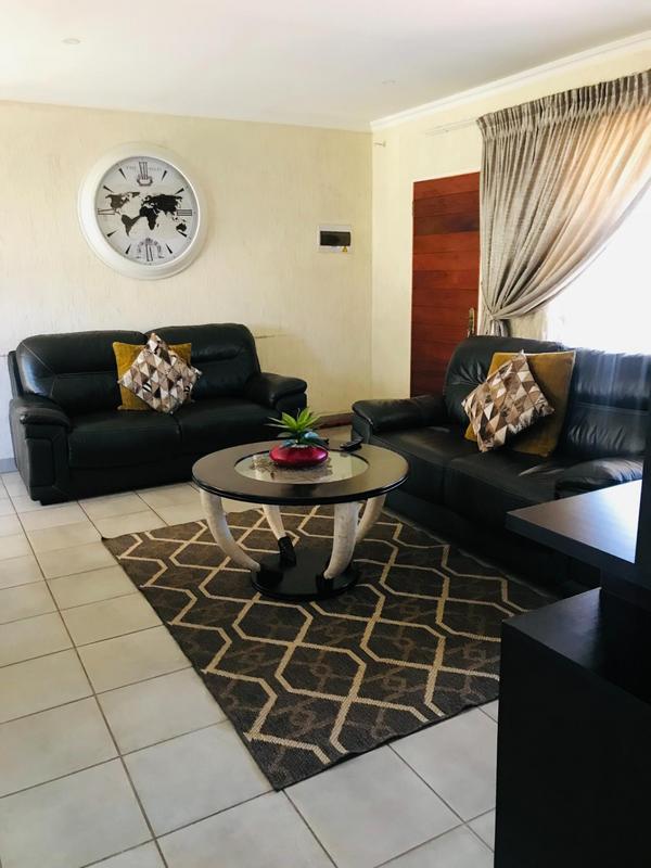 2 Bedroom Property for Sale in Sonneveld Gauteng