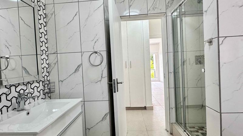 1 Bedroom Property for Sale in Morningside Gauteng