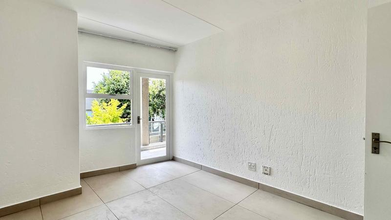 1 Bedroom Property for Sale in Morningside Gauteng